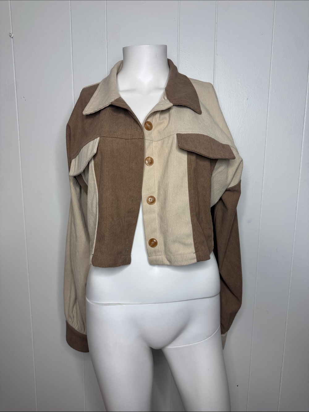 Cider cropped tan jacket coat M